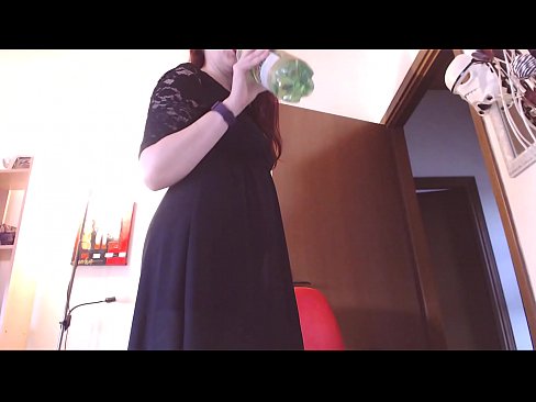 ❤️ Një skllav i nënshtruar që i pëlqejnë brekët e pista dhe të shijshme detyrohet të masturbojë pasi shikon këtë video! ❤ Qyrje në sq.dreamlandpassionjourney.ru ❌
